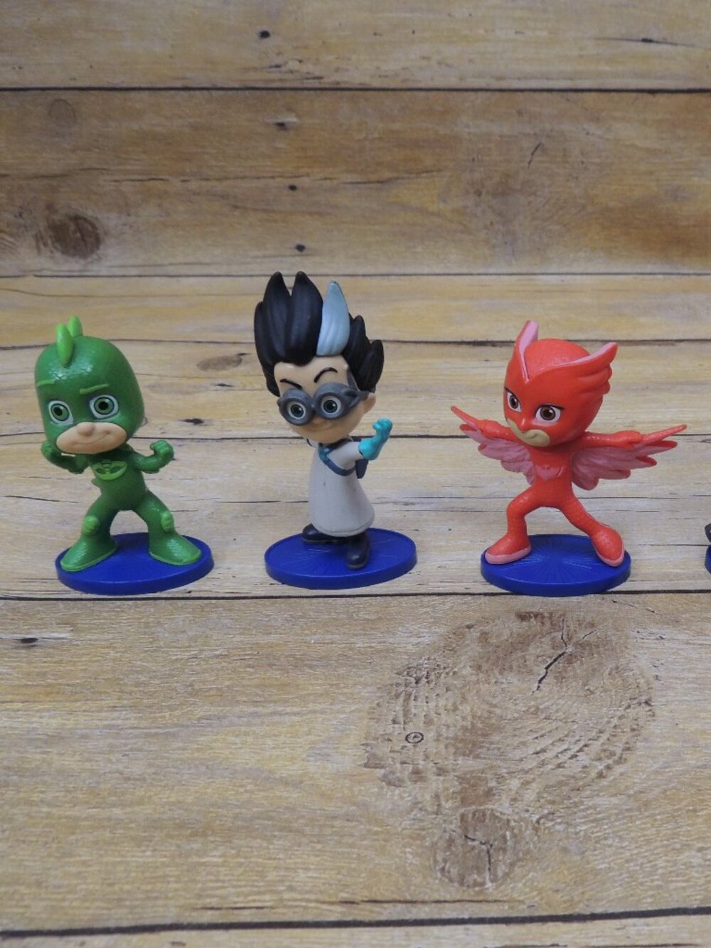 PJ MASKS COLLECTIBLE FIGURE SET OF 5